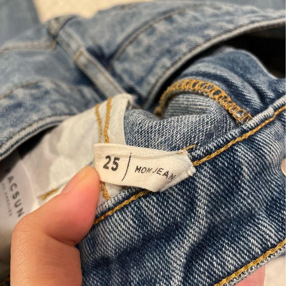 pacsun | medium wash mom jeans - Picture 4 of 4